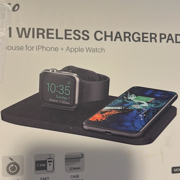 CLEARANCE❣️ WIRELESS CHARGER STATION - Picture 2 of 8
